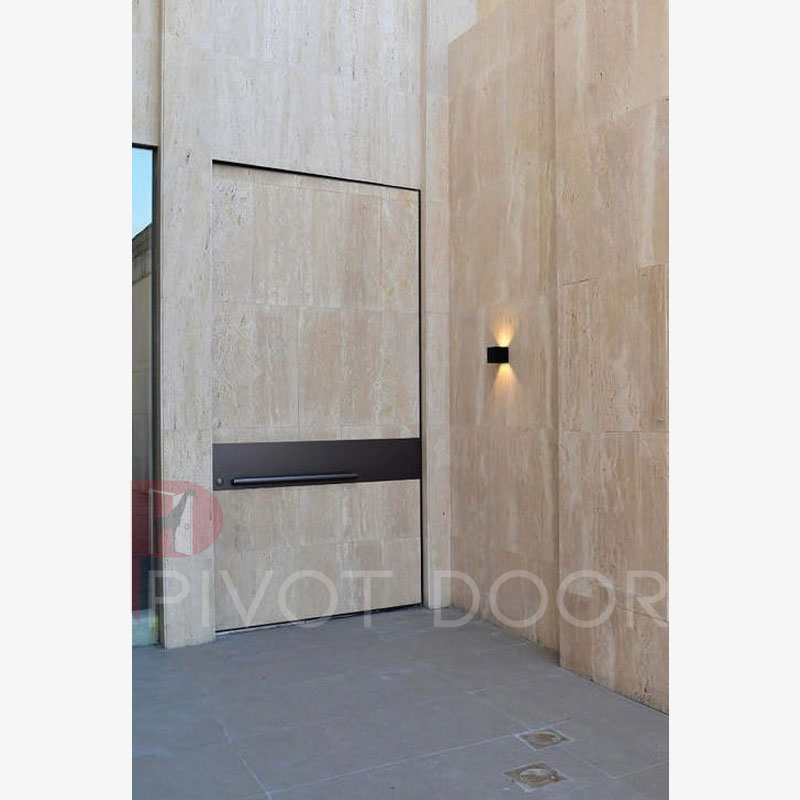 PVT 207 Pivot Door